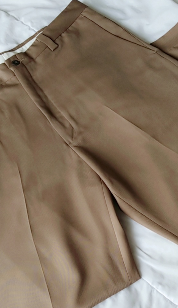 Kenneth Cole - Picture 2 of 6